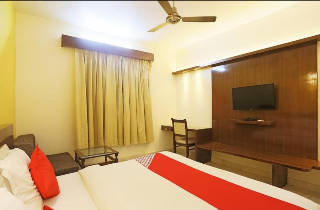 Abhi Residency Hotel